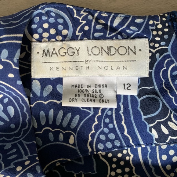 Maggy London by Kenneth Nolan : printed silk wrap dress - Picture 7 of 10